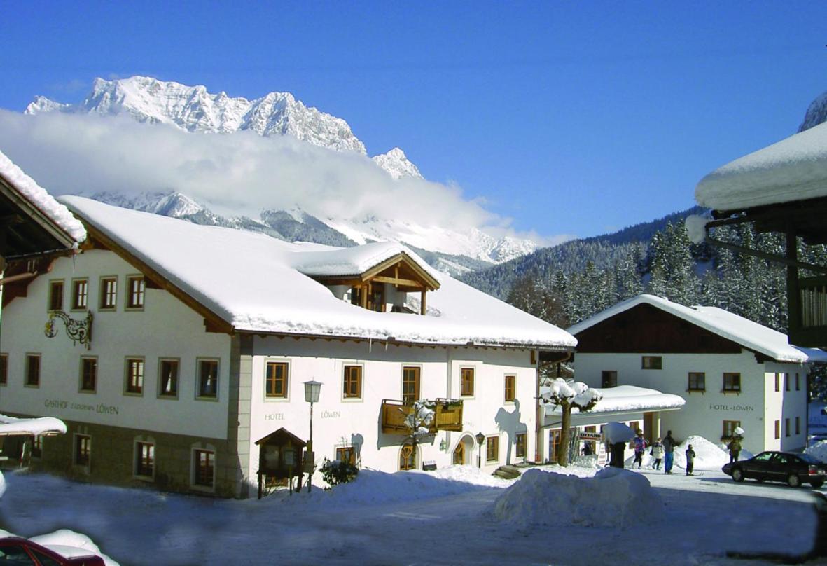 ביברוויר Hotel Zum Goldenen Loewen מראה חיצוני תמונה