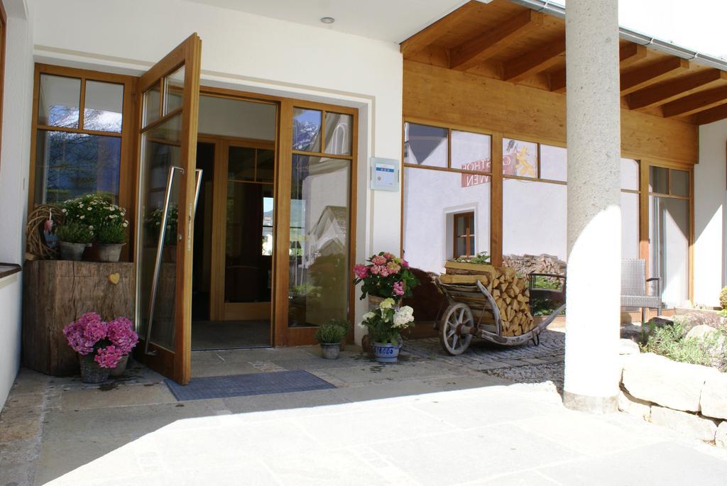 ביברוויר Hotel Zum Goldenen Loewen מראה חיצוני תמונה