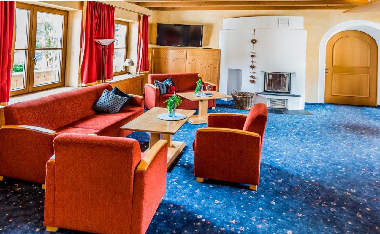 ביברוויר Hotel Zum Goldenen Loewen מראה חיצוני תמונה