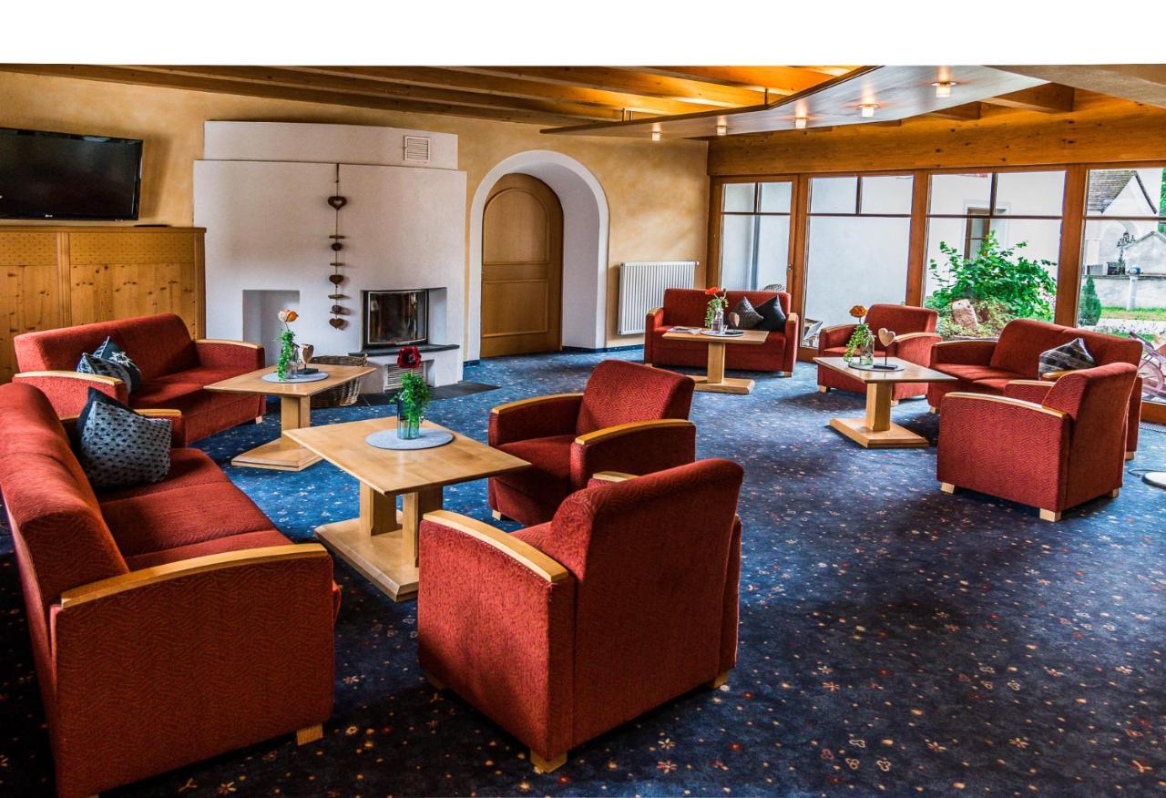 ביברוויר Hotel Zum Goldenen Loewen מראה חיצוני תמונה