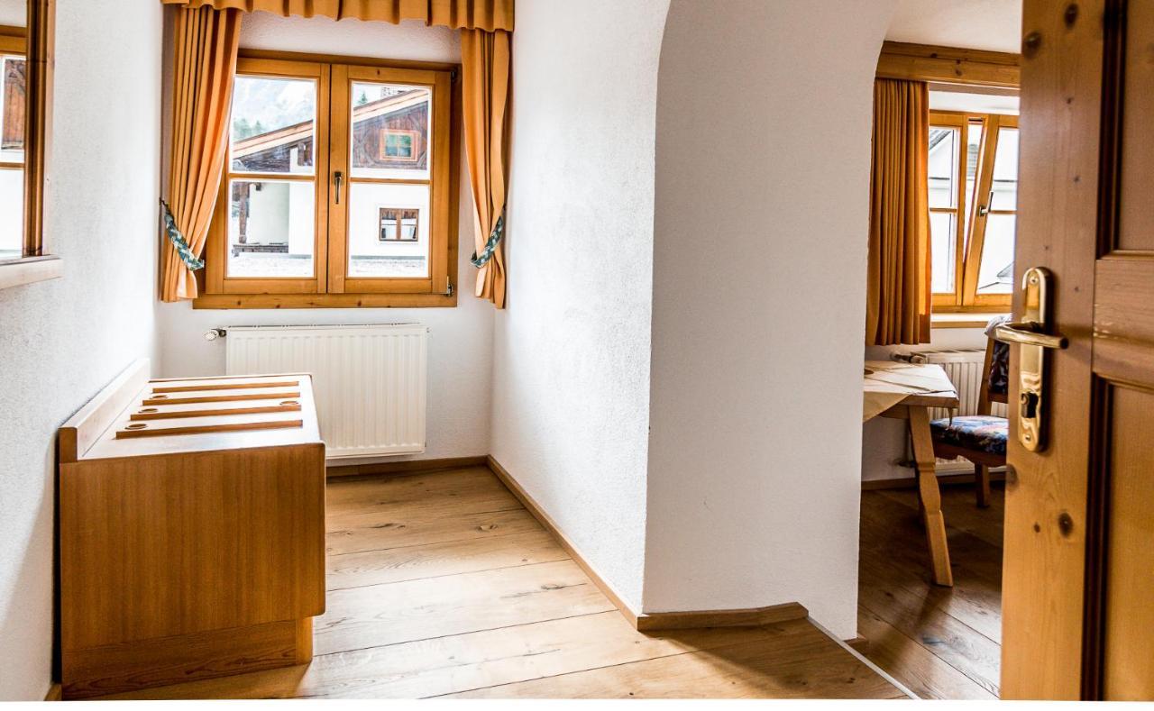 ביברוויר Hotel Zum Goldenen Loewen מראה חיצוני תמונה